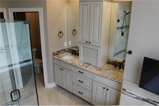 Bathroom - transitional bathroom idea in Seattle