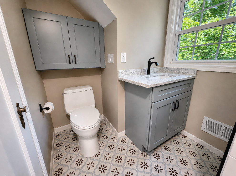 Hillsdale -1934 Cape Cod Kids Bath Remodel
