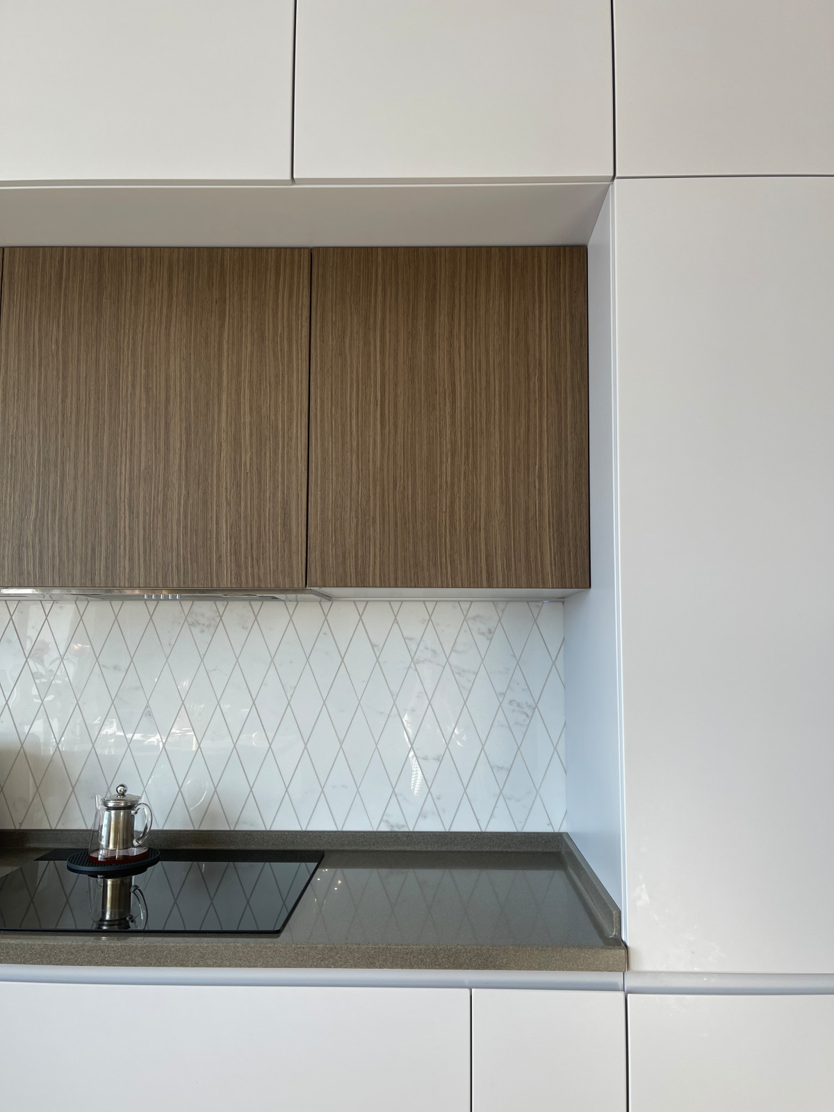 На седьмом этаже за семь часов счастья...