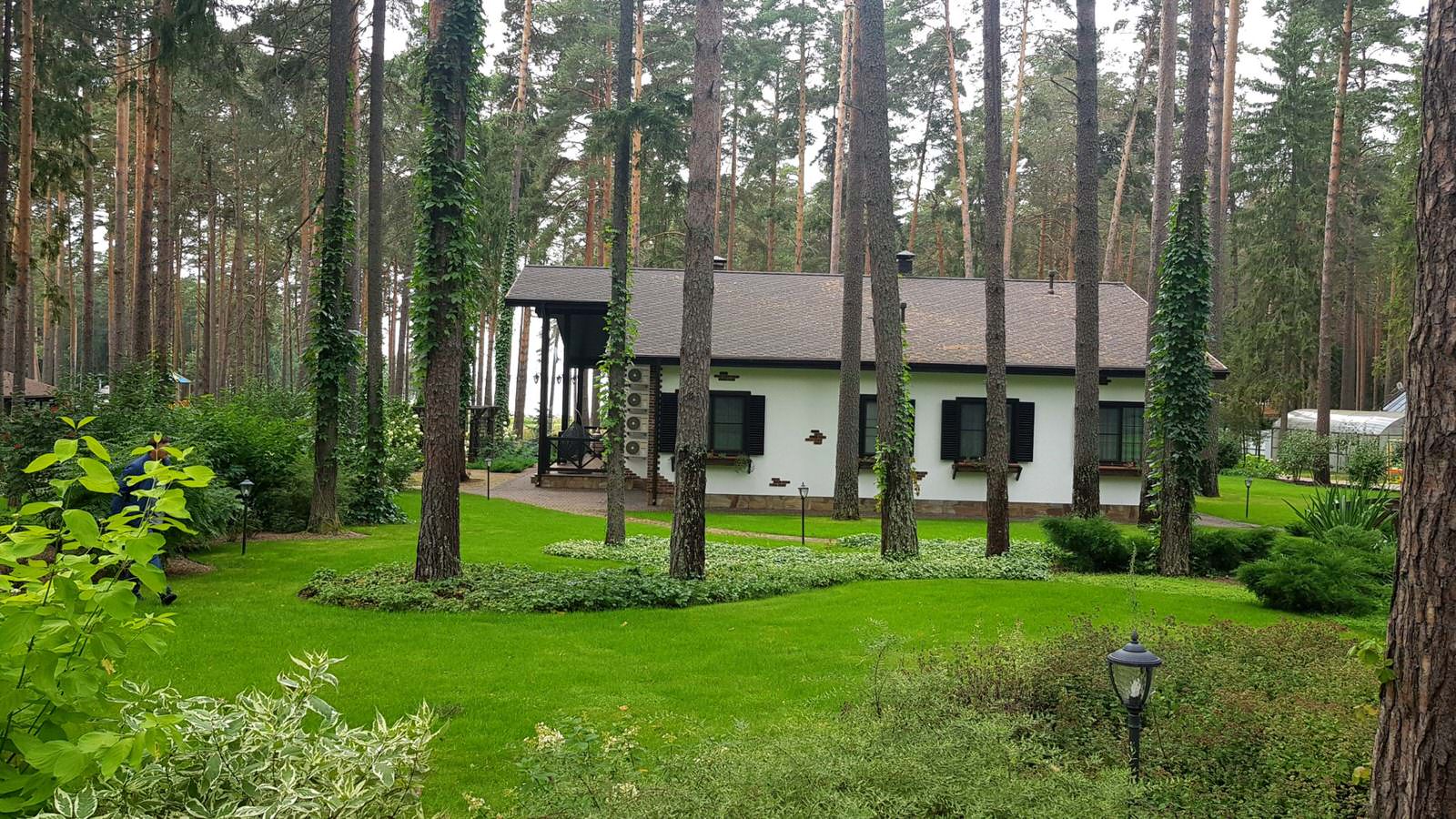 «Пряничный домик» в сосновом бору