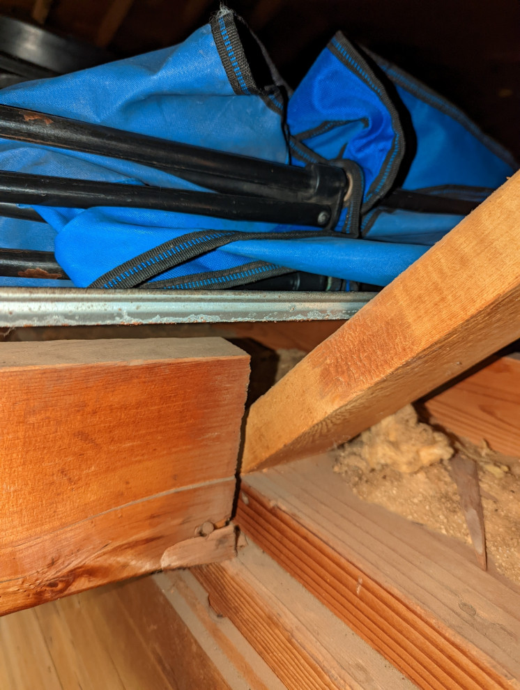 How Far Apart Are Ceiling Joists In A Garage Shelly Lighting