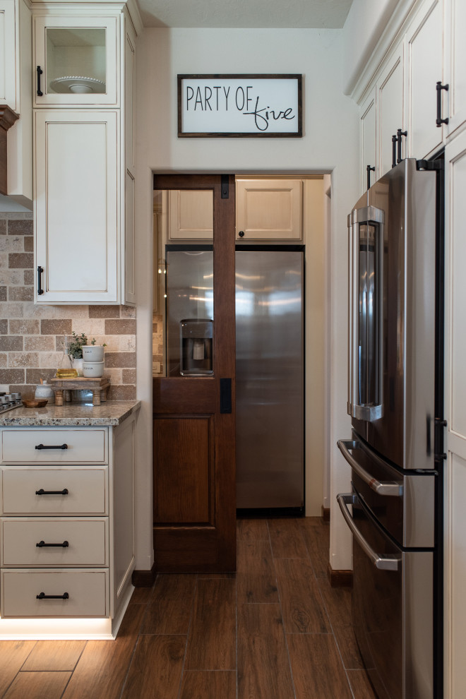 Selkirk Transitional Farmhouse