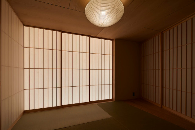 行灯のように光る夜の和室 Japonais Kyoto Par 株式会社アルファヴィル Alphaville Architects Houzz 行灯のように光る夜の和室 Japonais Kyoto Par 株式会社アルファヴィル Alphaville Architects Houzz