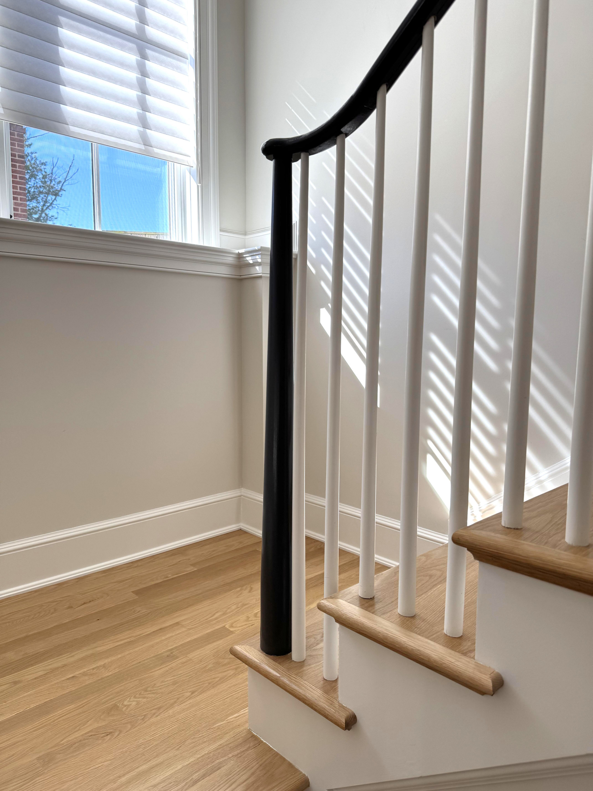 142_Airy Staircase with Over the Post Balustrade, Arlington, VA