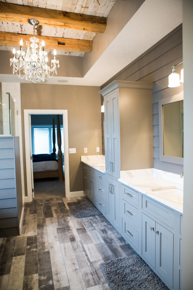 Transitional bathroom in Indianapolis.