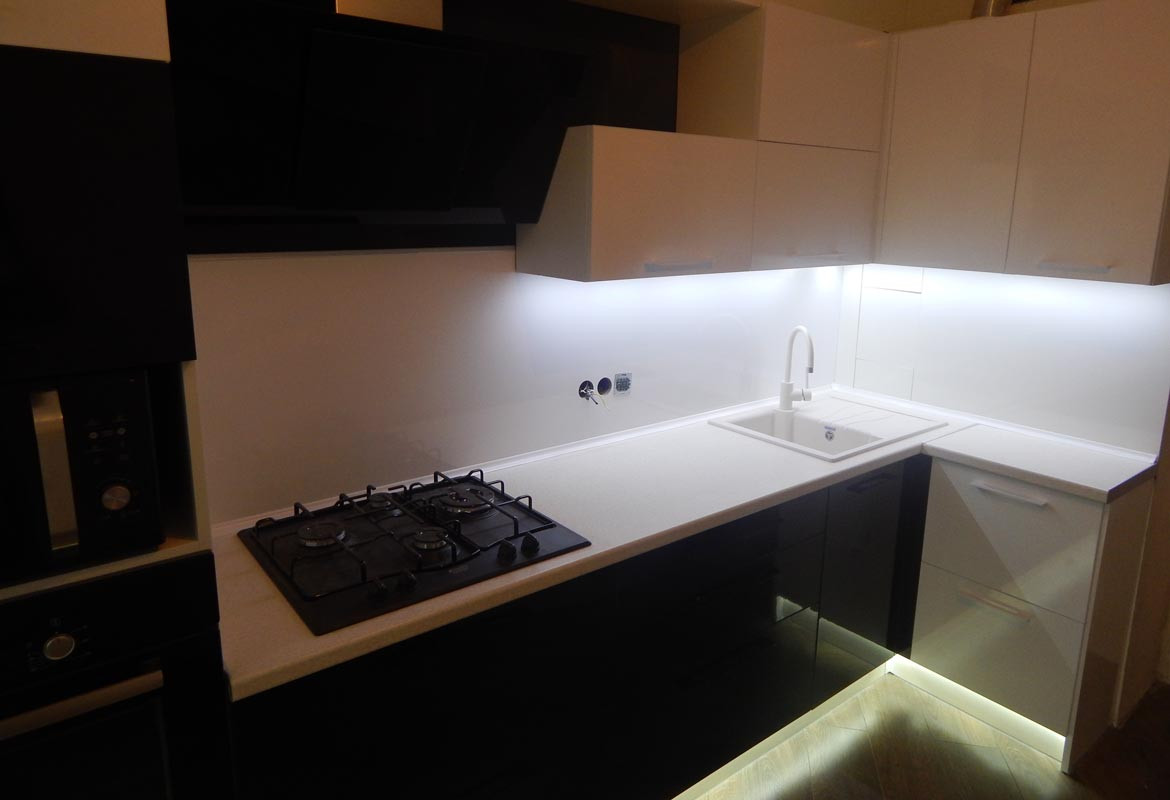 Кухни с фасадами из пластика