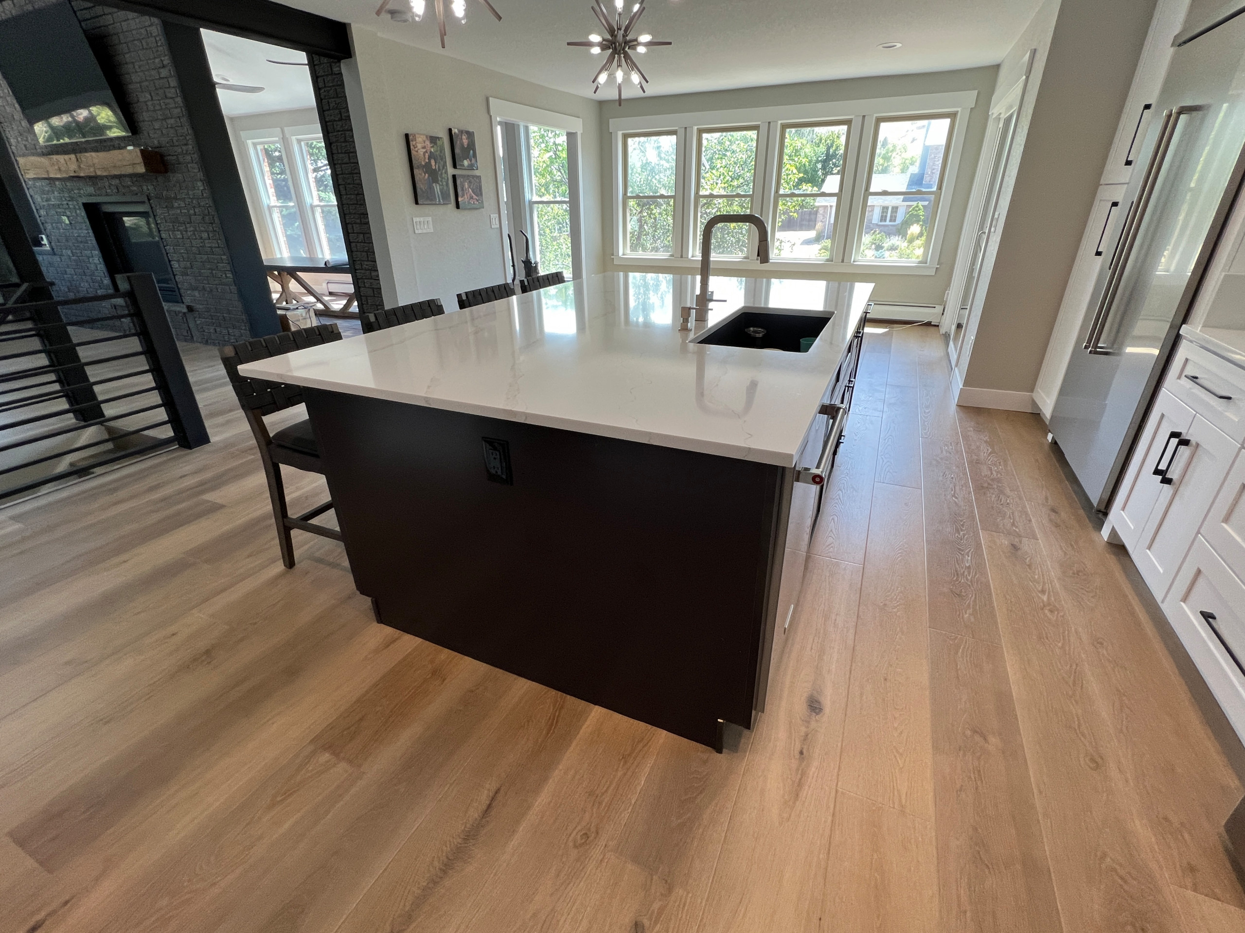 Green Mountain Modern Kitchen