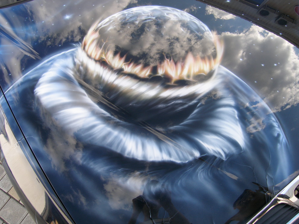 Аэрография на авто.