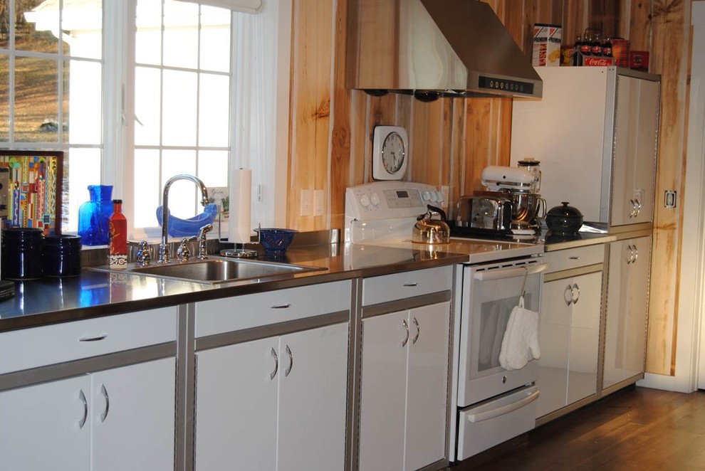 Kitchen - rustic kitchen idea in Boston