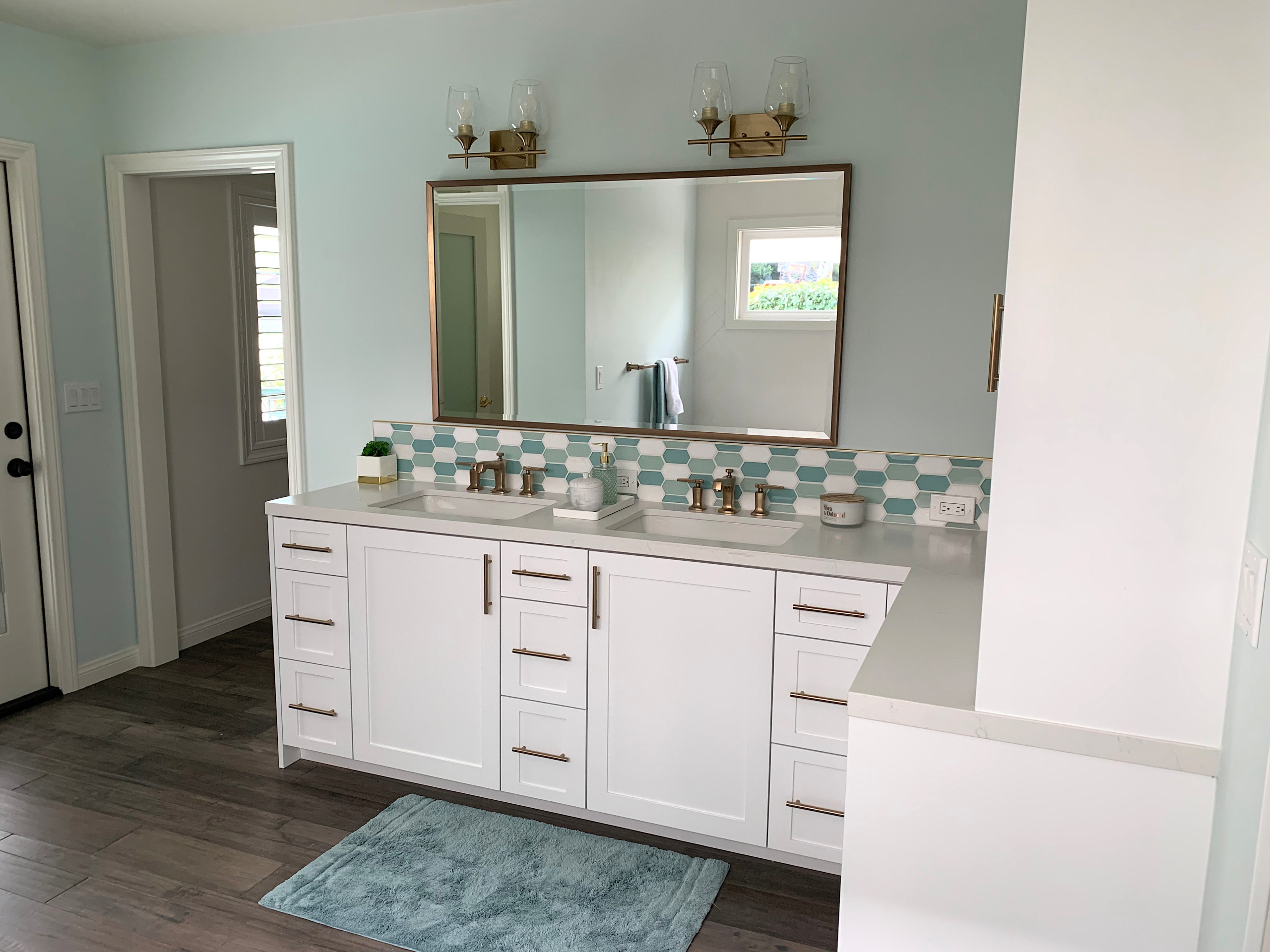 Transitional Master Bathroom