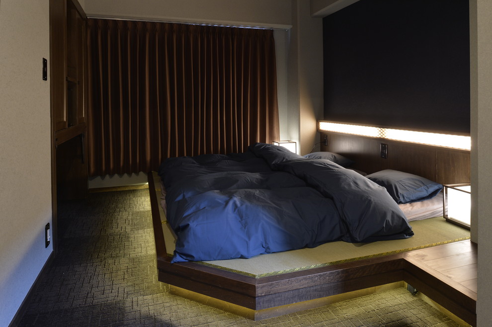 京都にある小さな和風のおしゃれな寝室のレイアウト