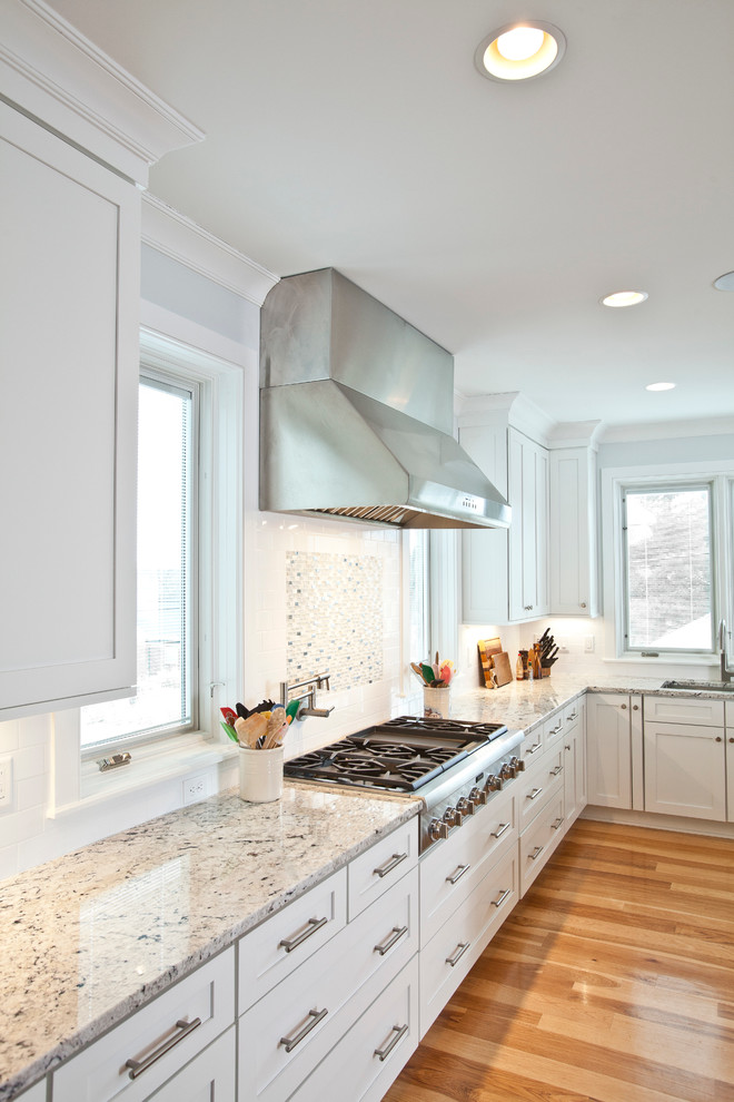 Inspiration for a transitional kitchen remodel in Cincinnati