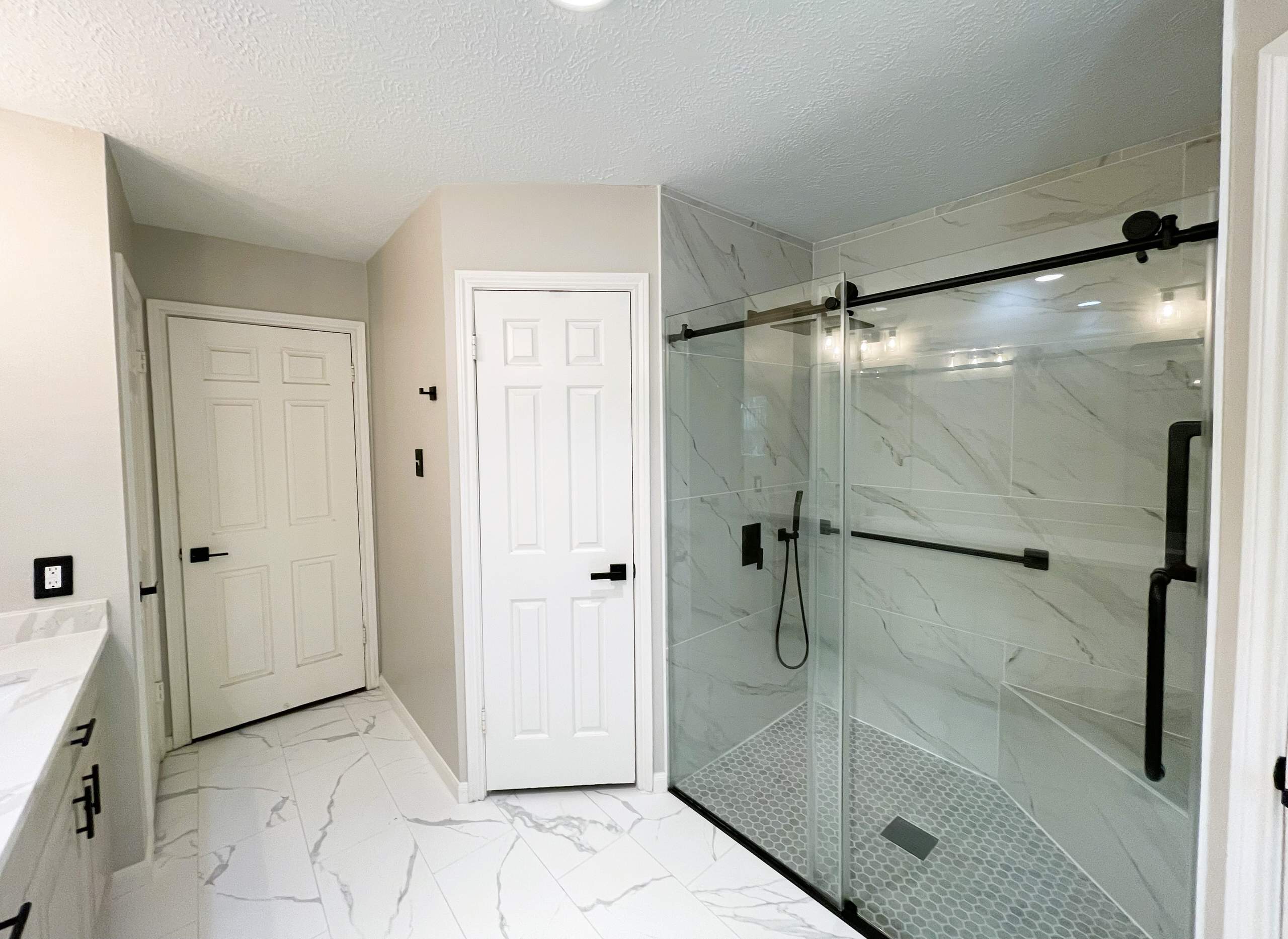Primary Bathroom Remodeling in Houston