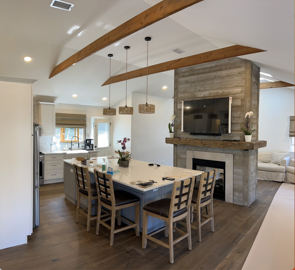 Open Concept Dual Fireplace