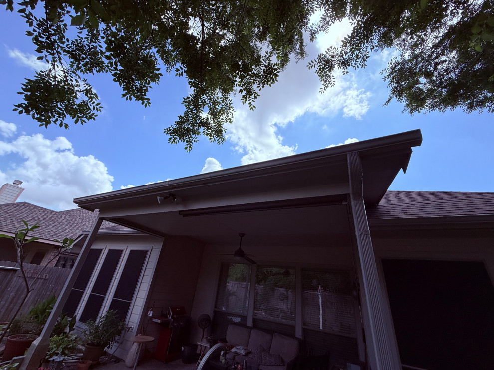 AD1807 - Gutter Installation & Paint Re-Fresh