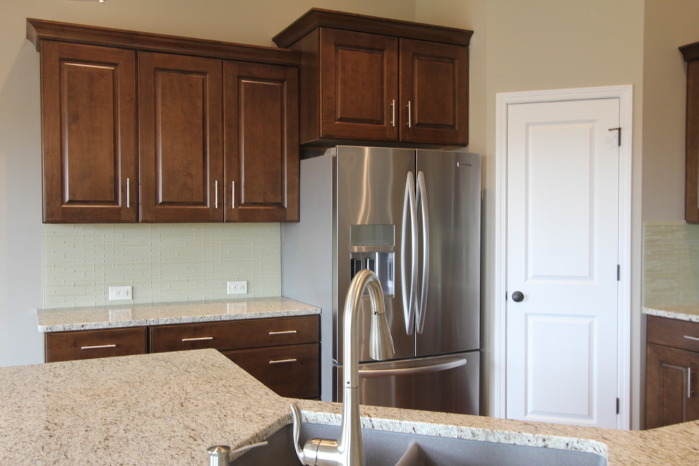 Kitchen - coastal kitchen idea