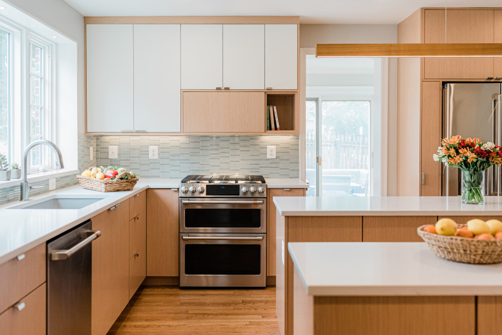 Inspiration for a contemporary kitchen remodel in Baltimore