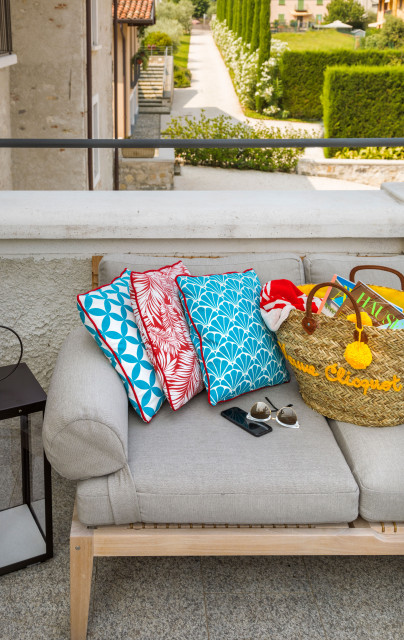 VISTA LAGO contemporary-deck