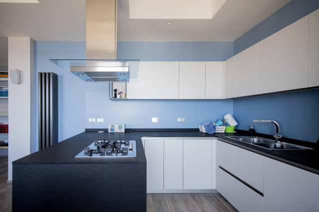 QUARTIERE AZZURRO bord-de-mer-cuisine