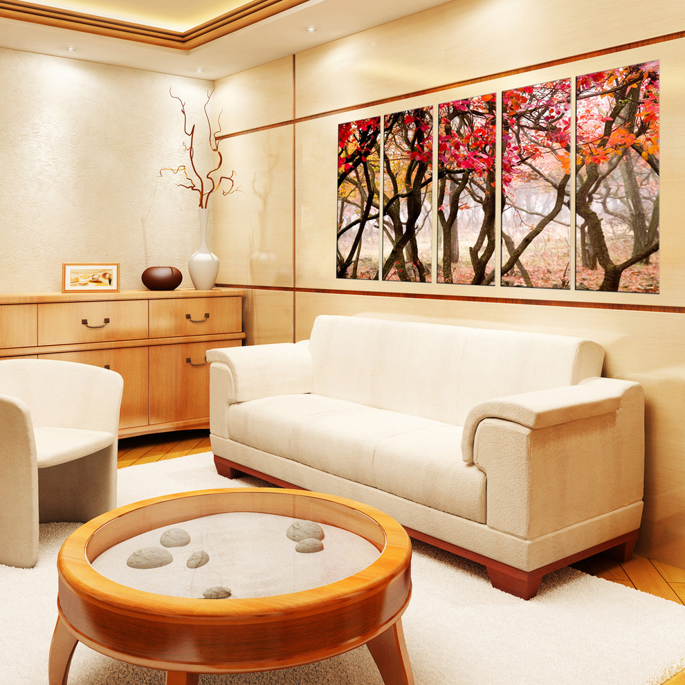 Example of a minimalist living room design in New York