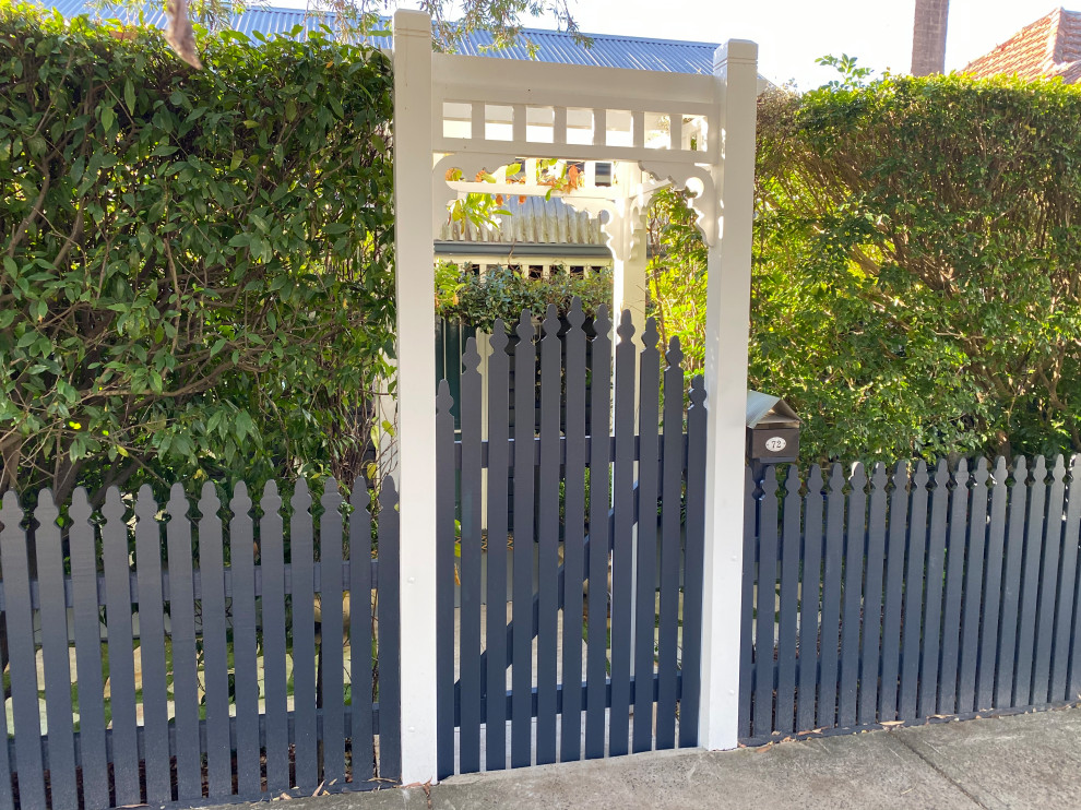 Timber Cottage in Crows Nest Sydney