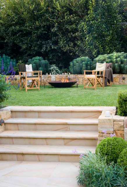 Artaman mediterranean-courtyard
