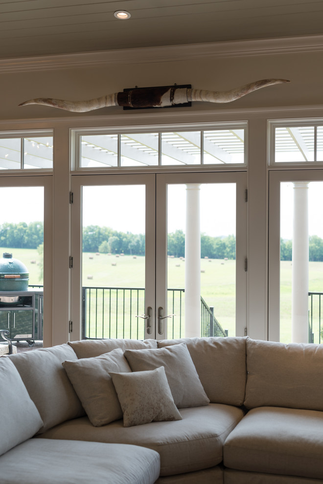 Home design - large transitional home design idea