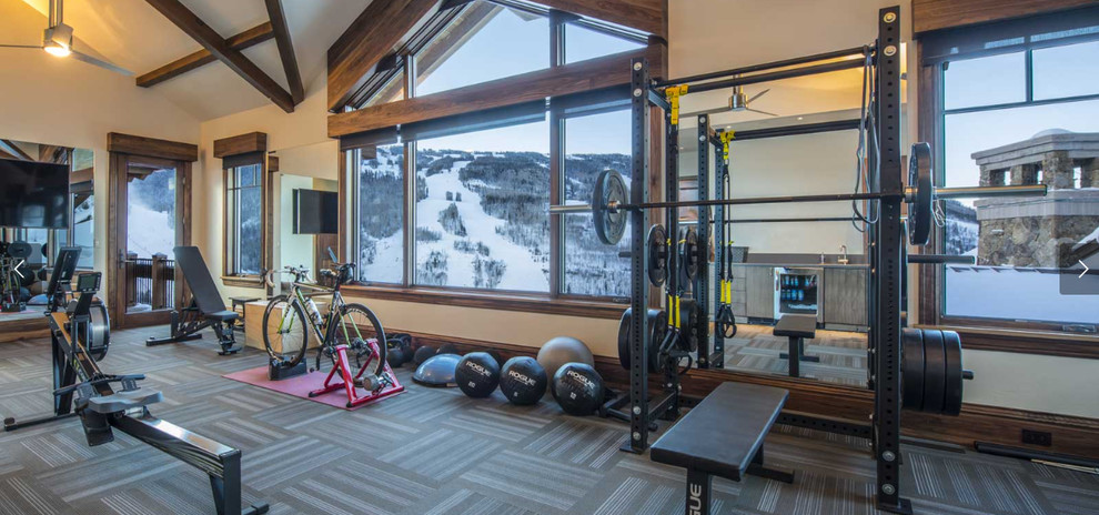 Inspiration for a modern home gym in Denver.