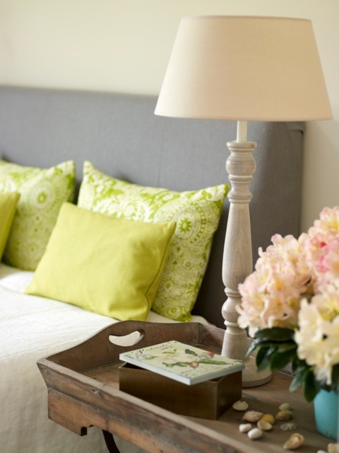 Mid-sized transitional master bedroom photo in Madrid with beige walls