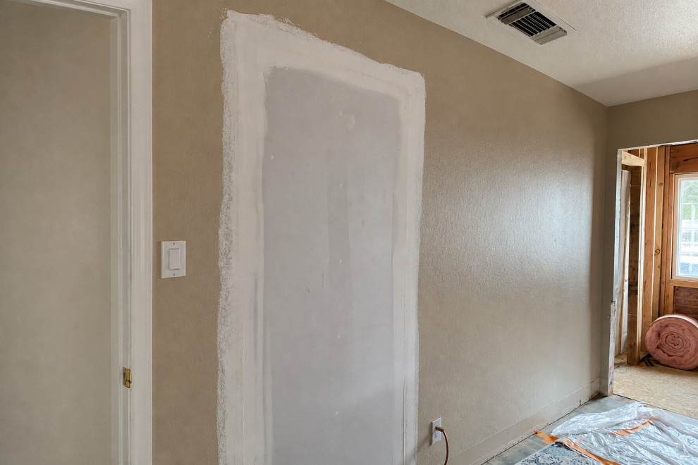 DURING: RECONFIGURED LAYOUT & NEW WALLS