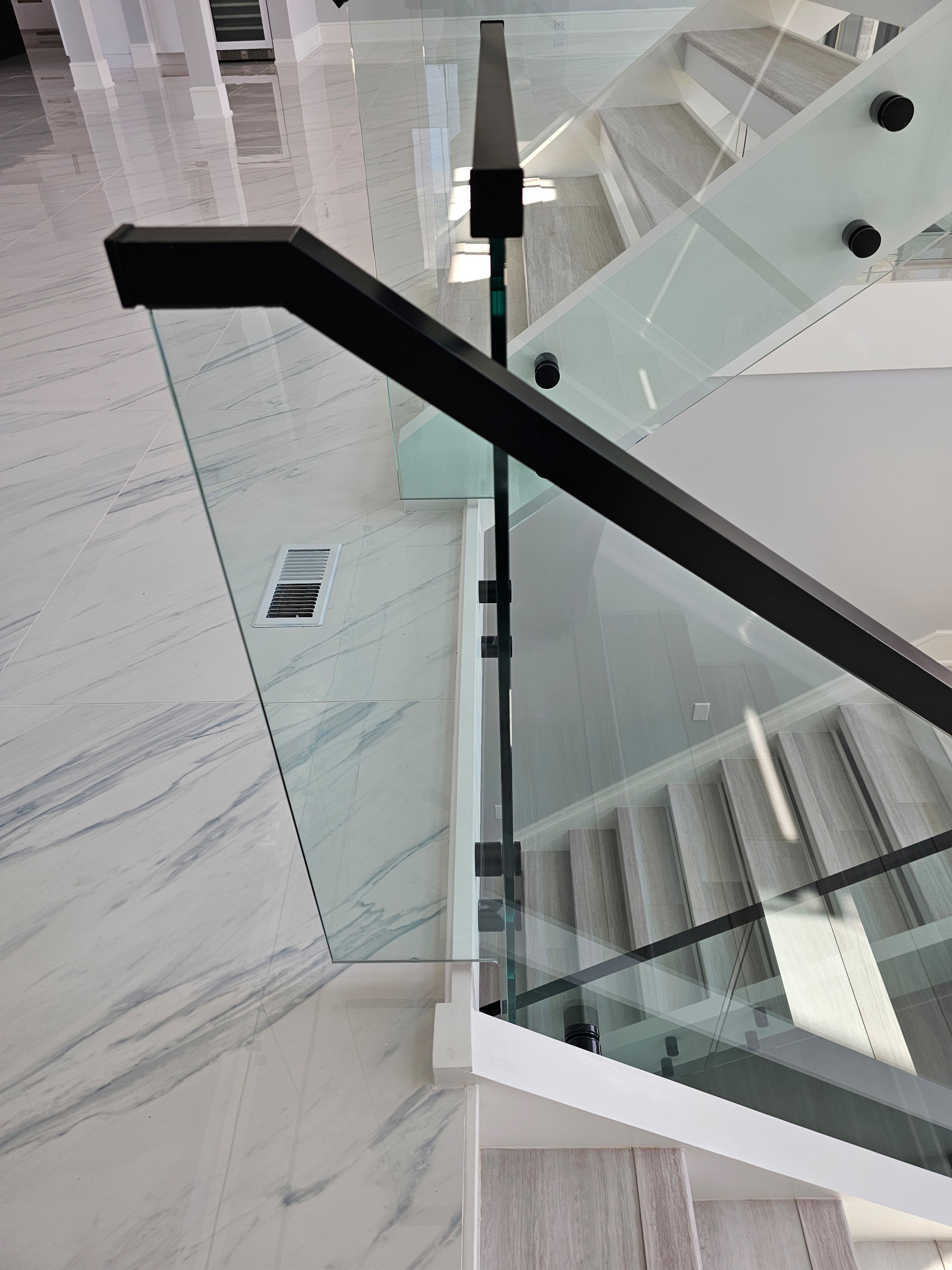 125_Modern Open Rise Stair with Glass Balustrade, Aldie, VA 20105