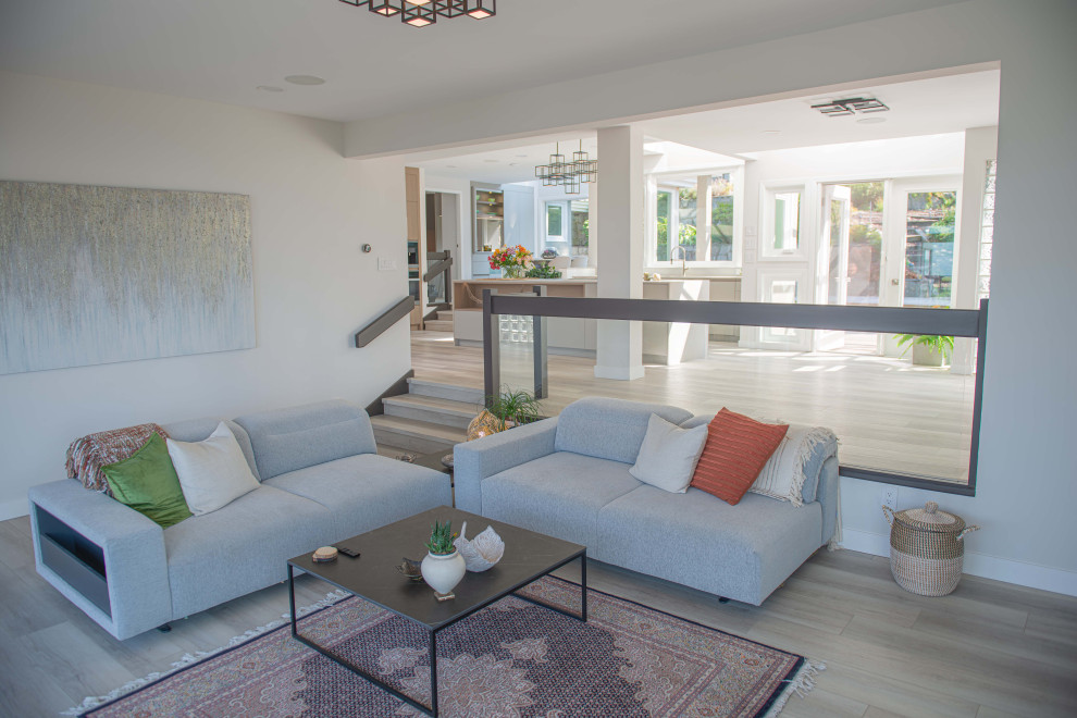 Inspiration for a transitional home design remodel in Vancouver