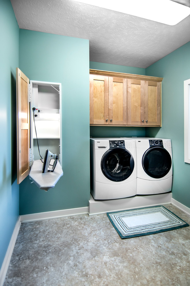 Private Wooded Retreat - Craftsman - Laundry Room - Omaha - by ...