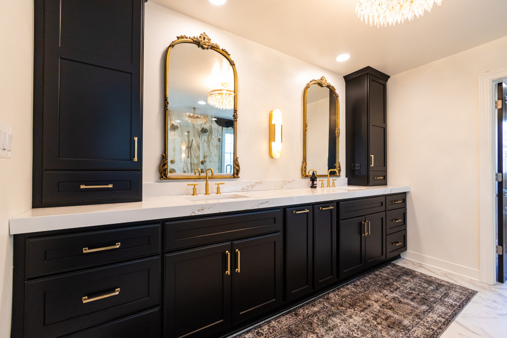 Inspiration for a huge transitional home design remodel in Baltimore