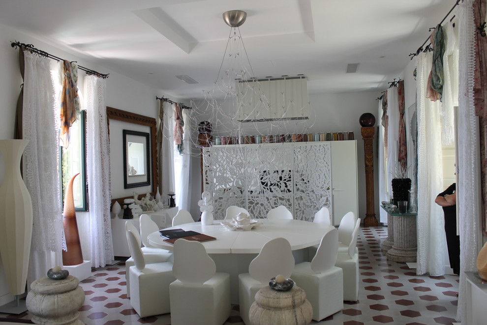 Design ideas for an eclectic dining room in Catania-Palermo.