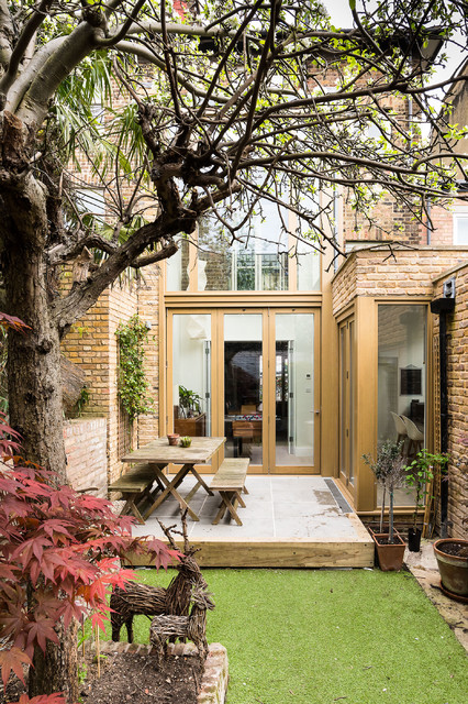 Re designed character home trendy-terrasse