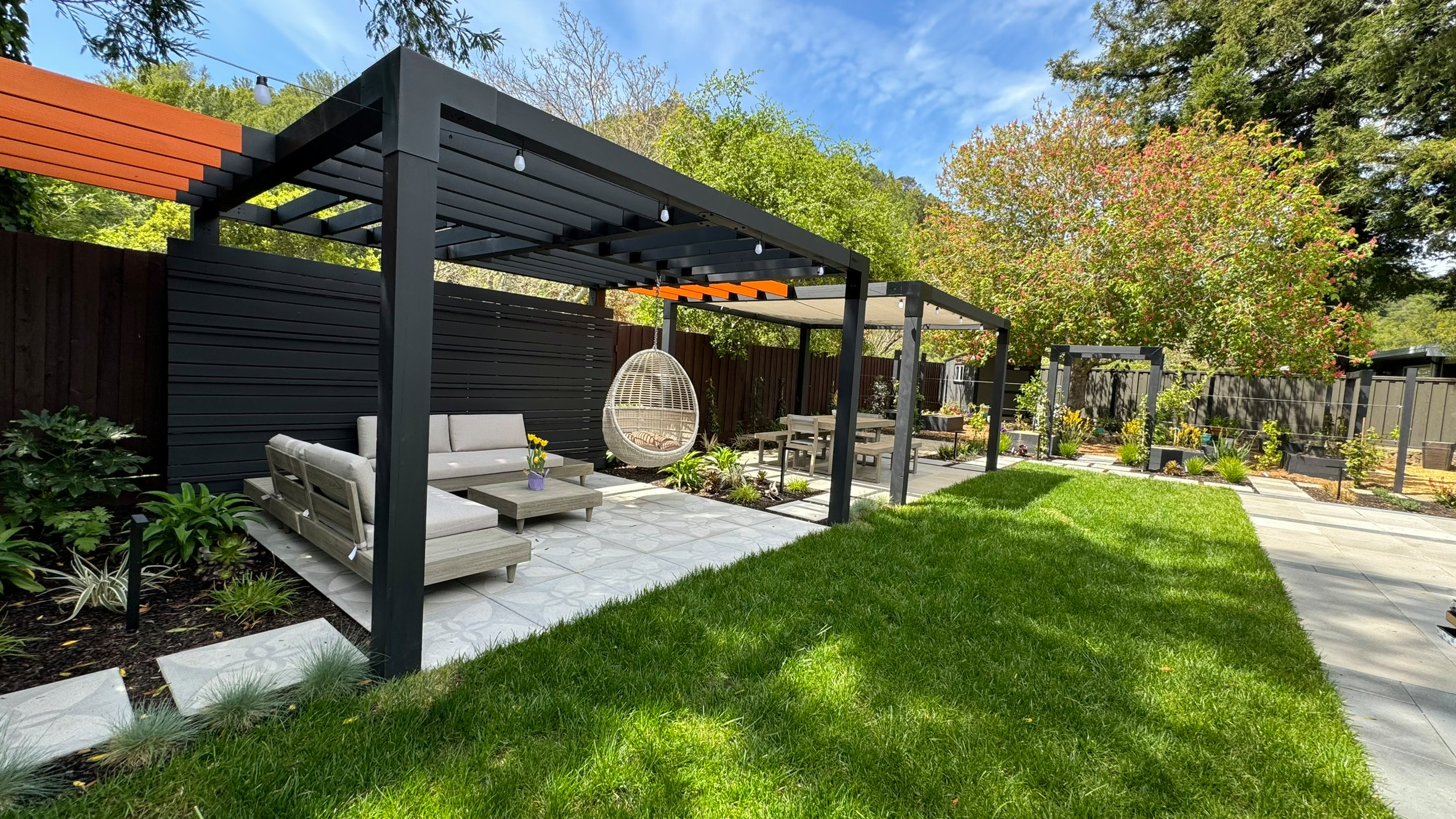 Contemporary Eichler Backyard Remodel