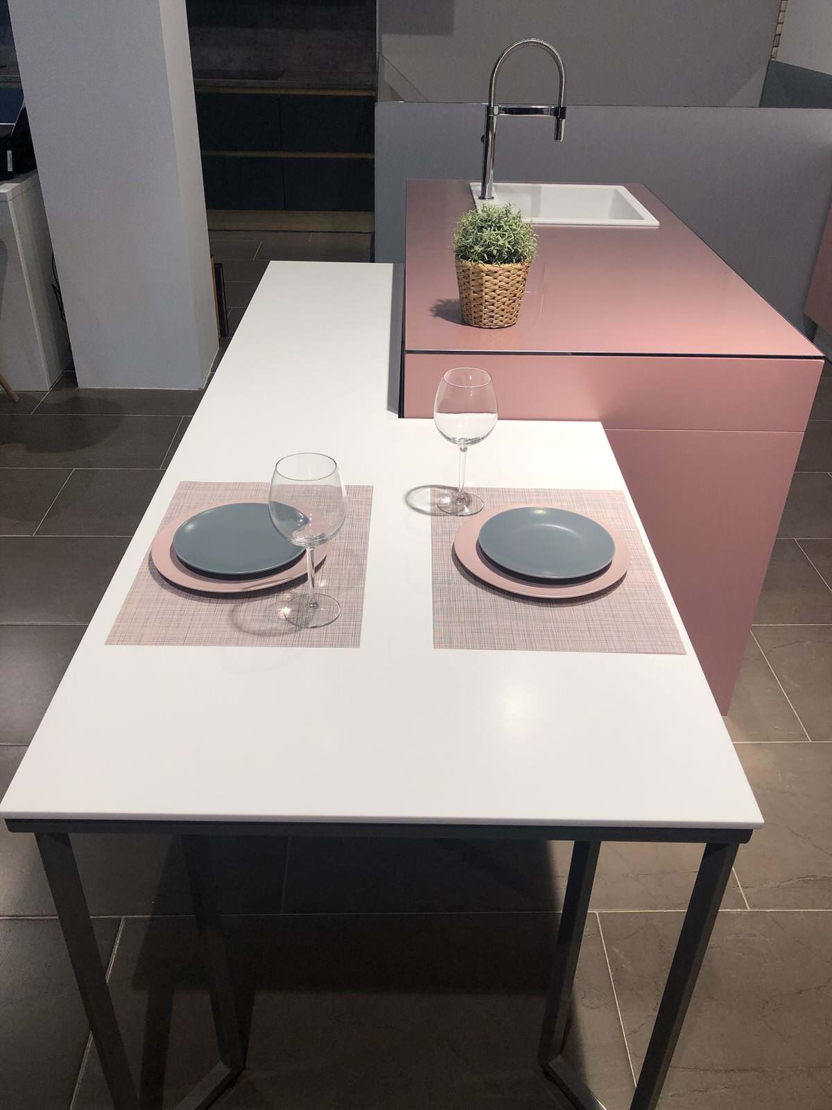 Кухня с островом