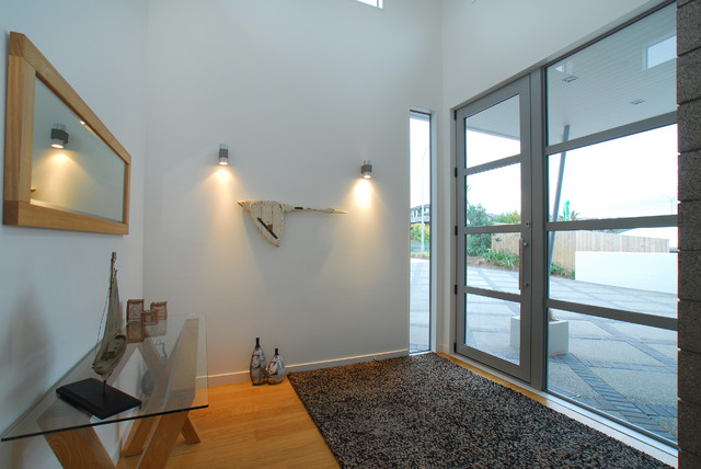 Entry & Hallway entre