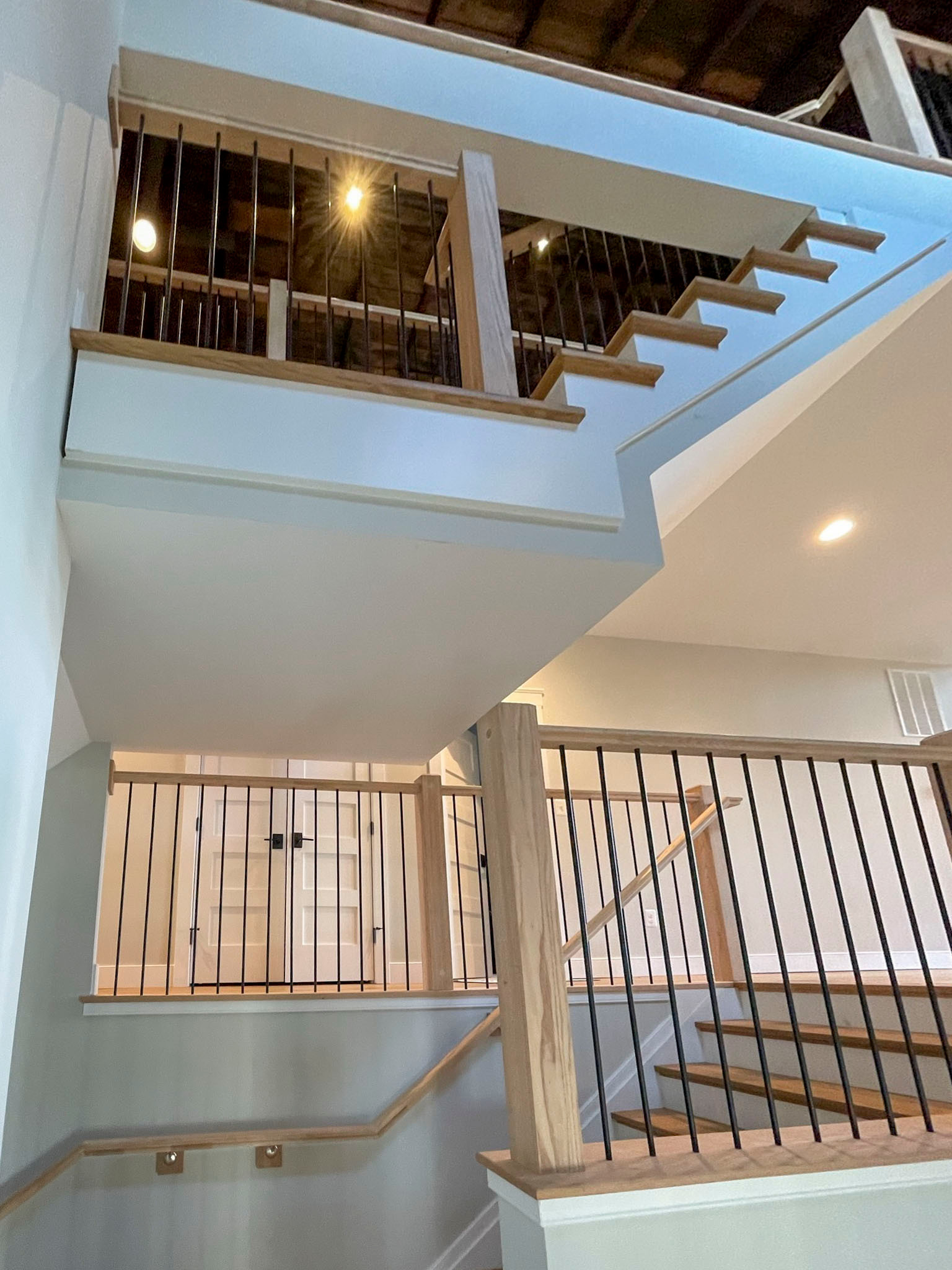 102_Straight-Freestanding Stairs/Landing in Barn Style Home, Leesburg VA 20175