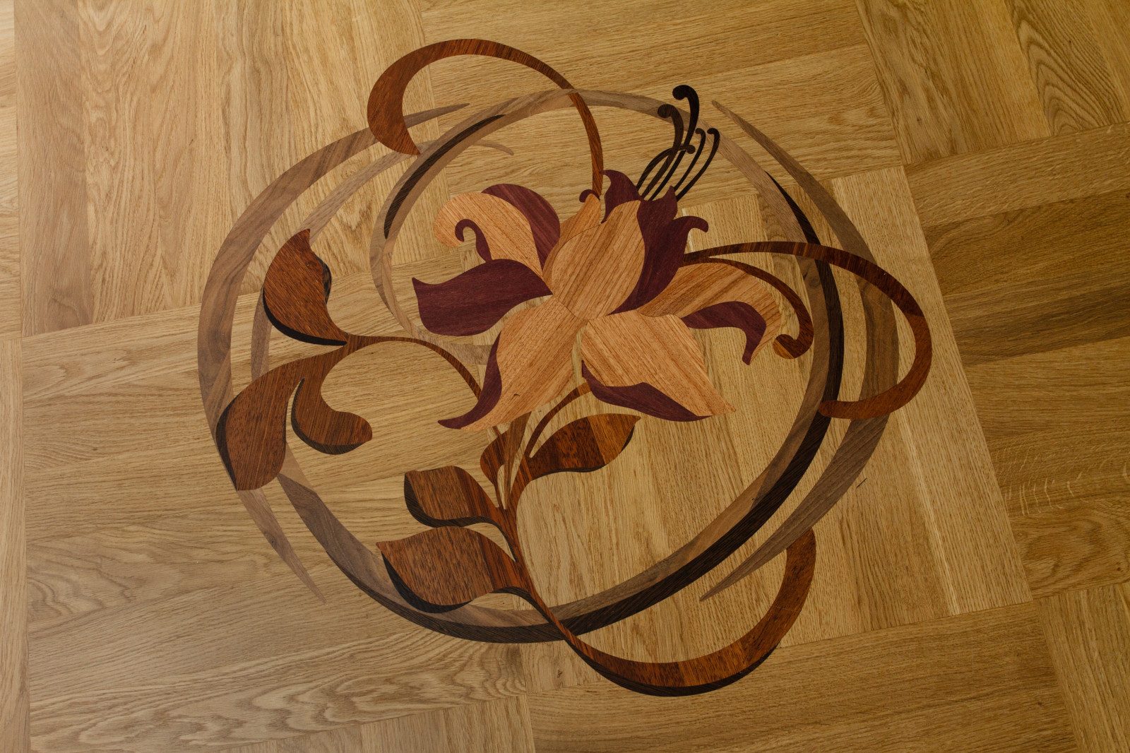 Художественный паркет в Иркутской квартире