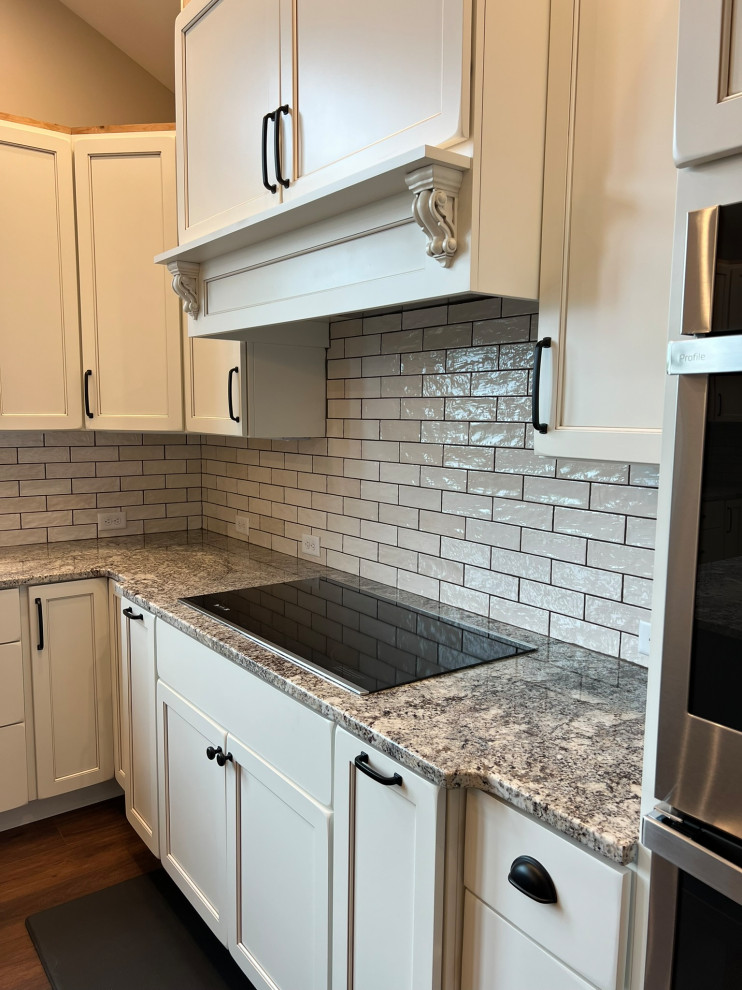 Kitchen 24