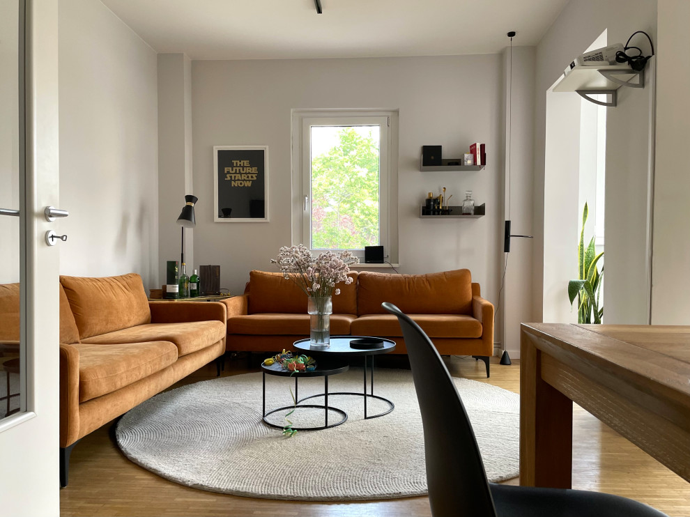Eclectic living room in Berlin.