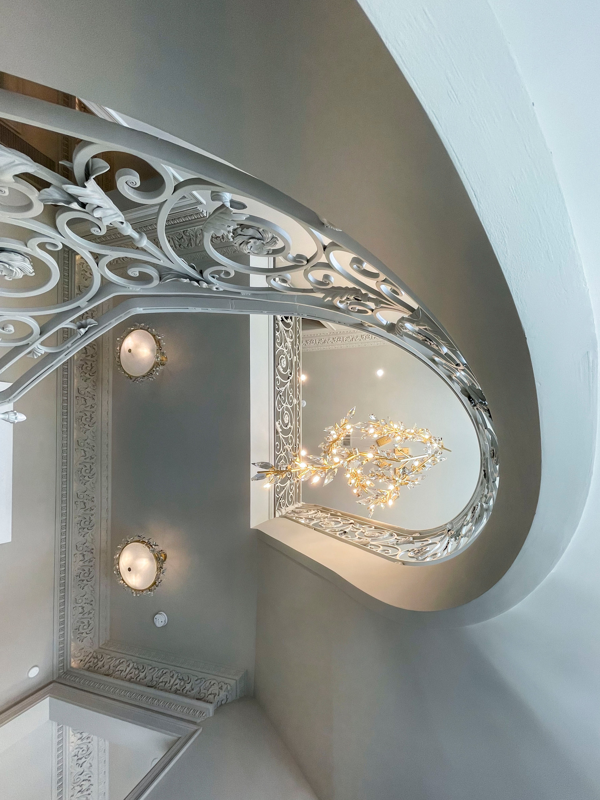 104_Curved Staircases in 18th Century French Inspired Mansion, Mclean VA 22101