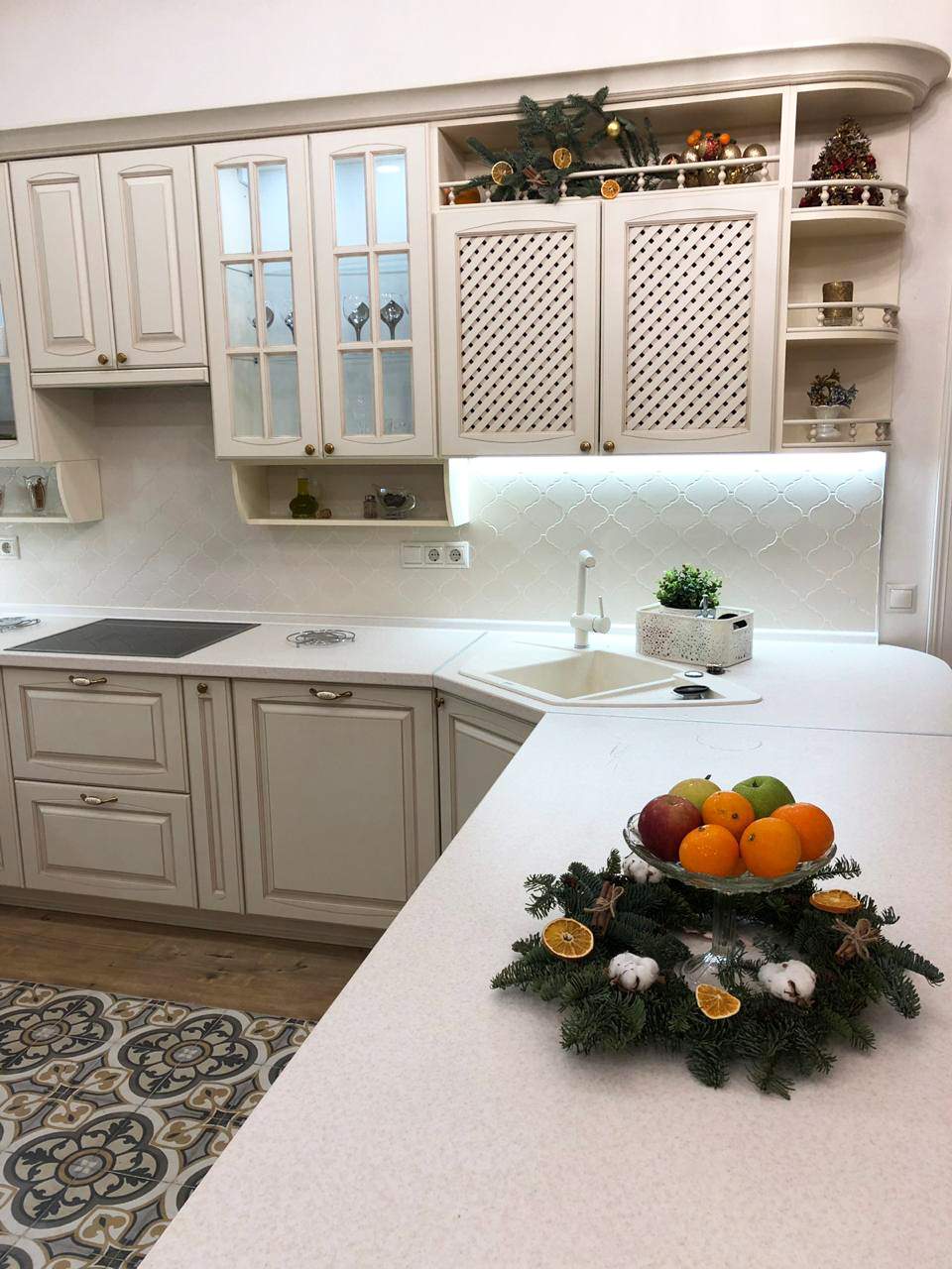 Кухня для родителей.