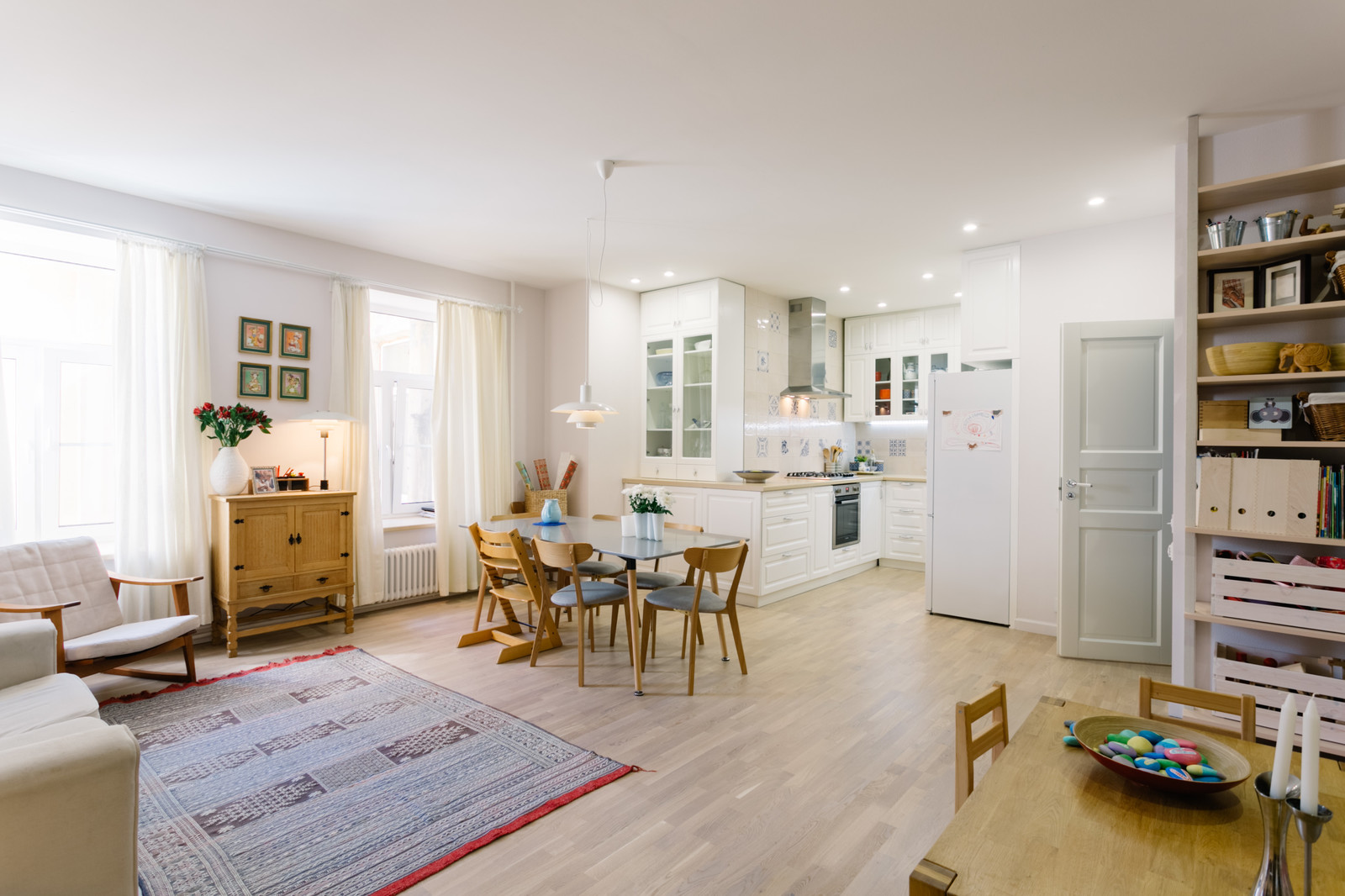 В гостях: Квартира с семейными реликвиями и детскими улыбками