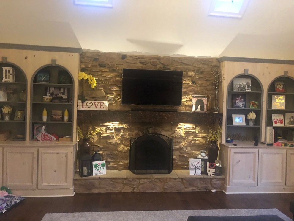 what color to paint built ins?