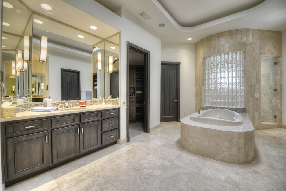 Bathroom - transitional bathroom idea in Phoenix