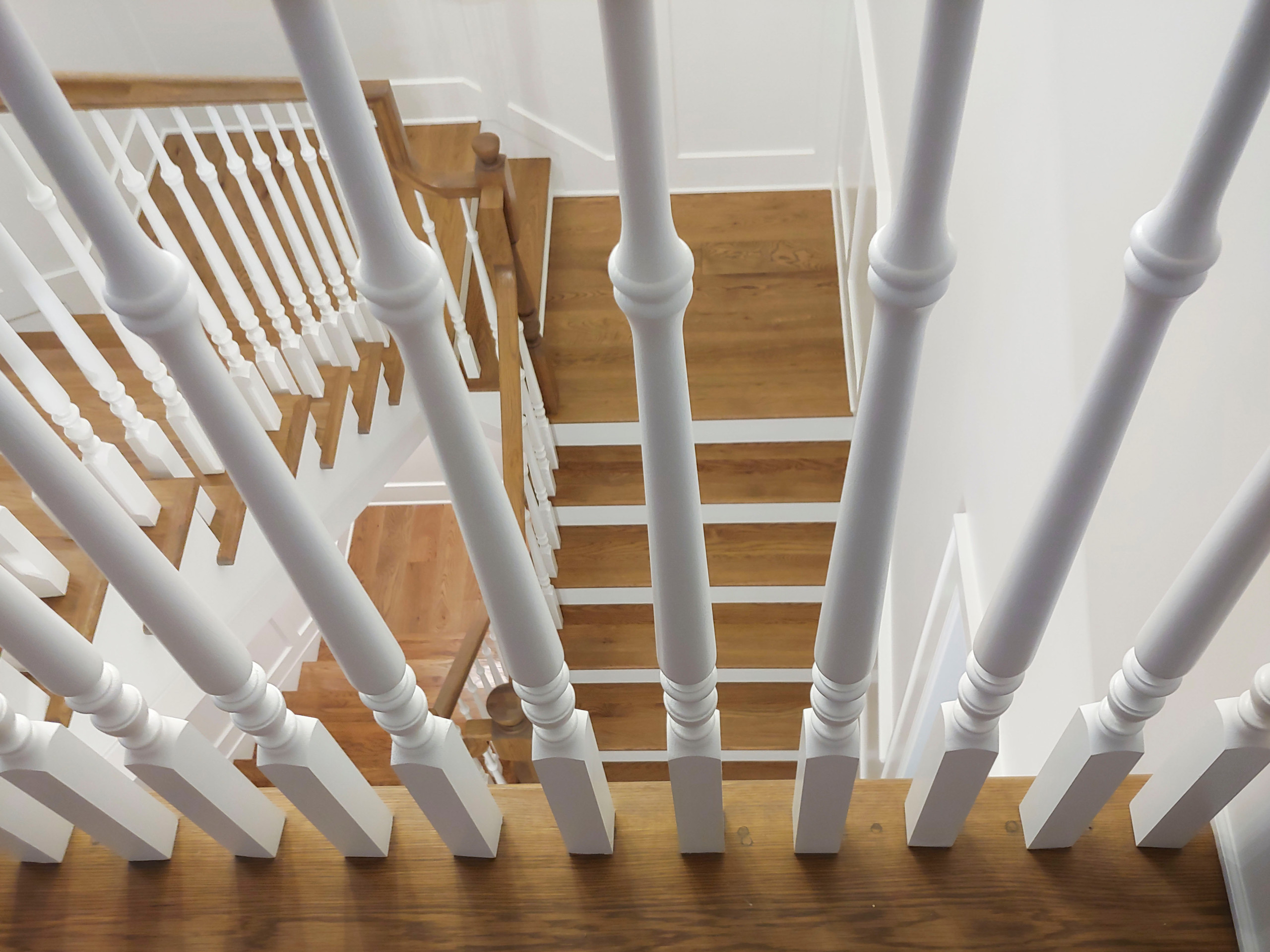103_Classic Staircase with Stunning Handcrafted Oak Railing System, Aldie VA 201