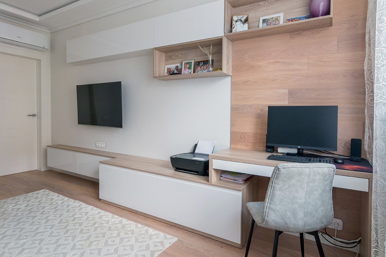 Дизайн четырехкомнатной квартиры в ЖК "Лучи".